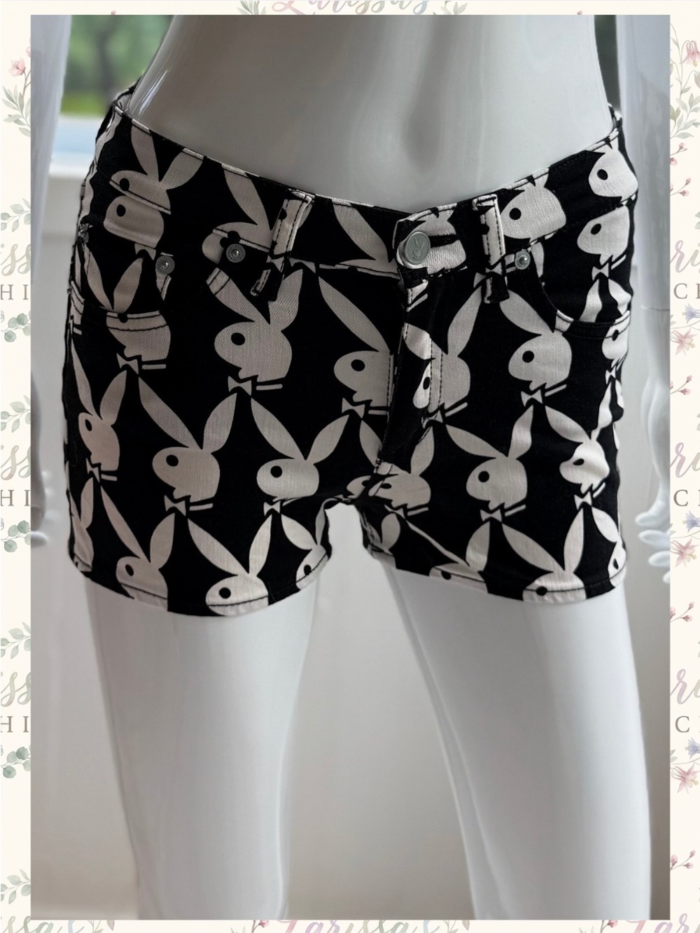 Hysteric Glamour x Playboy | Vintage 2012 Monogram Denim Shorts | JP S (XXS) - Picture 3 of 16